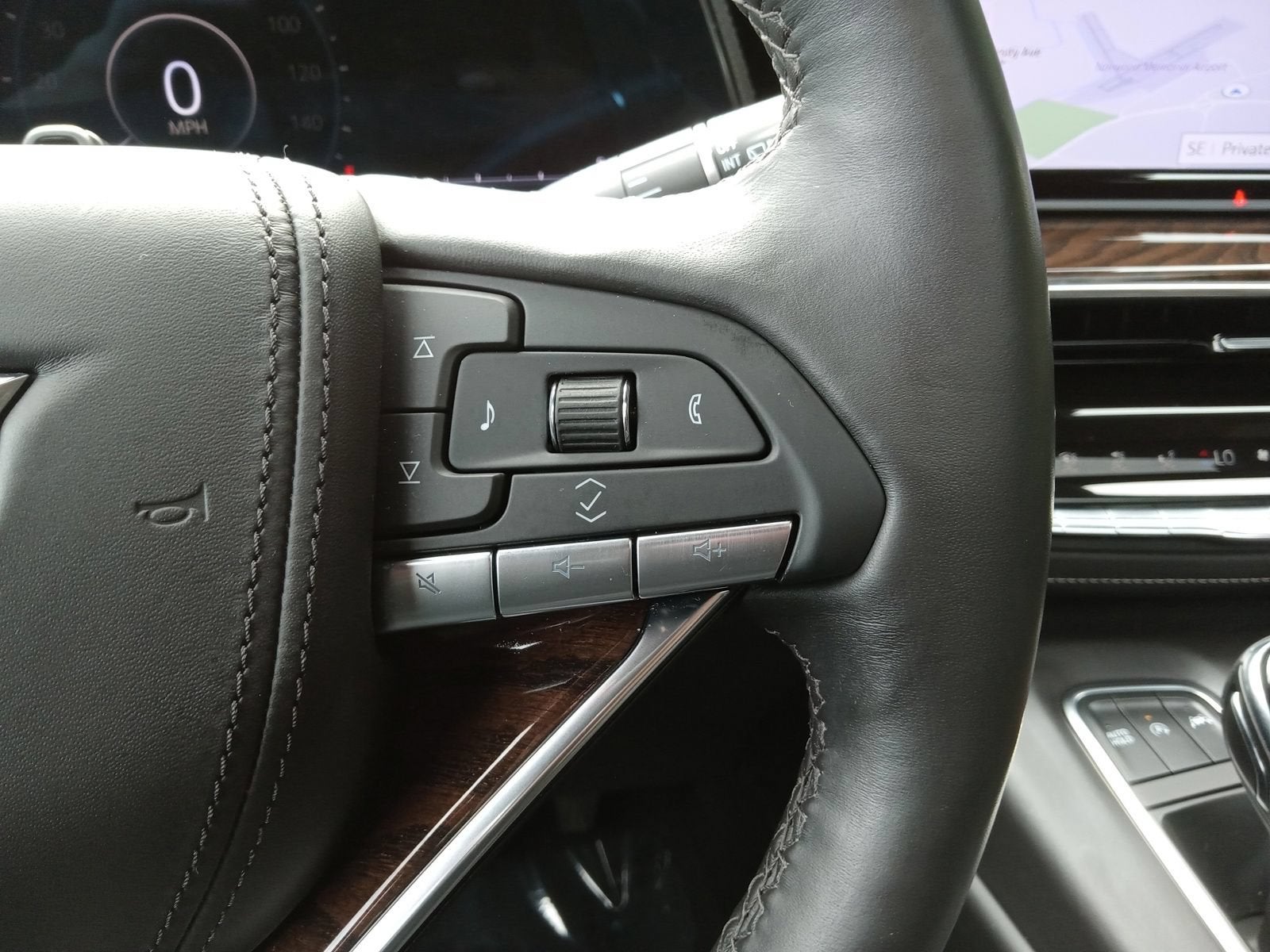 2023 Cadillac Escalade 4WD Sport Platinum