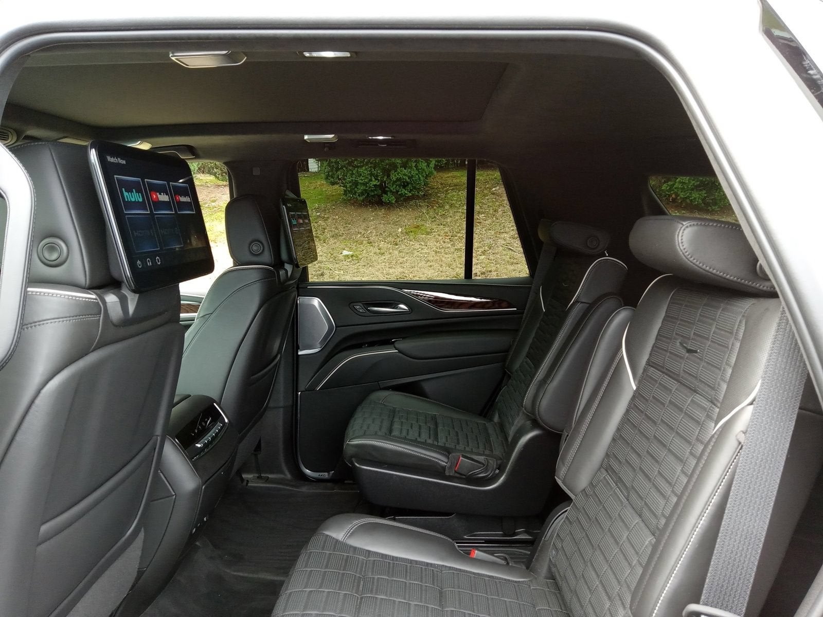 2023 Cadillac Escalade 4WD Sport Platinum