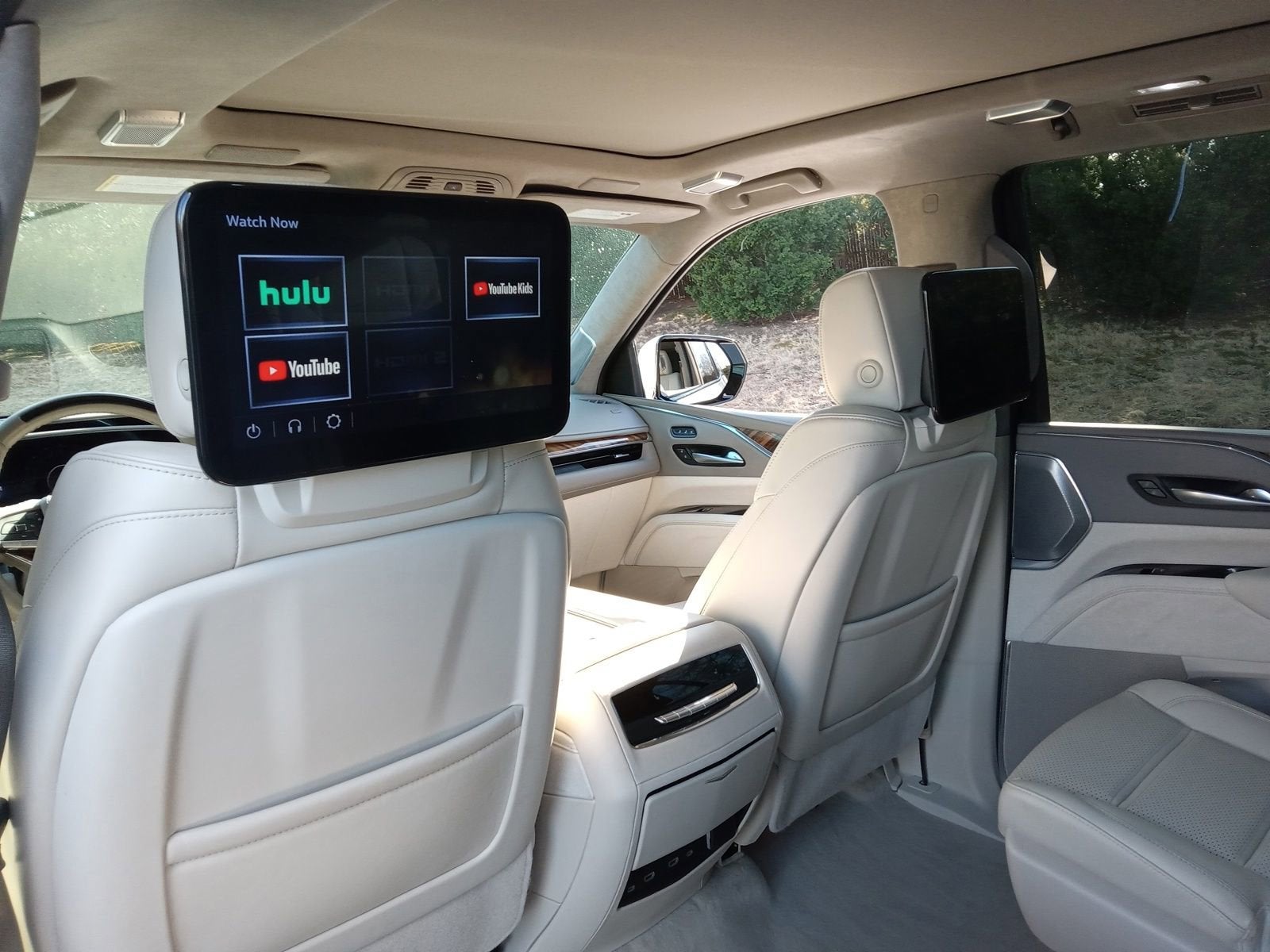 2023 Cadillac Escalade Sport Platinum