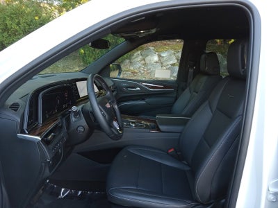 2023 Cadillac Escalade ESV 4WD Luxury