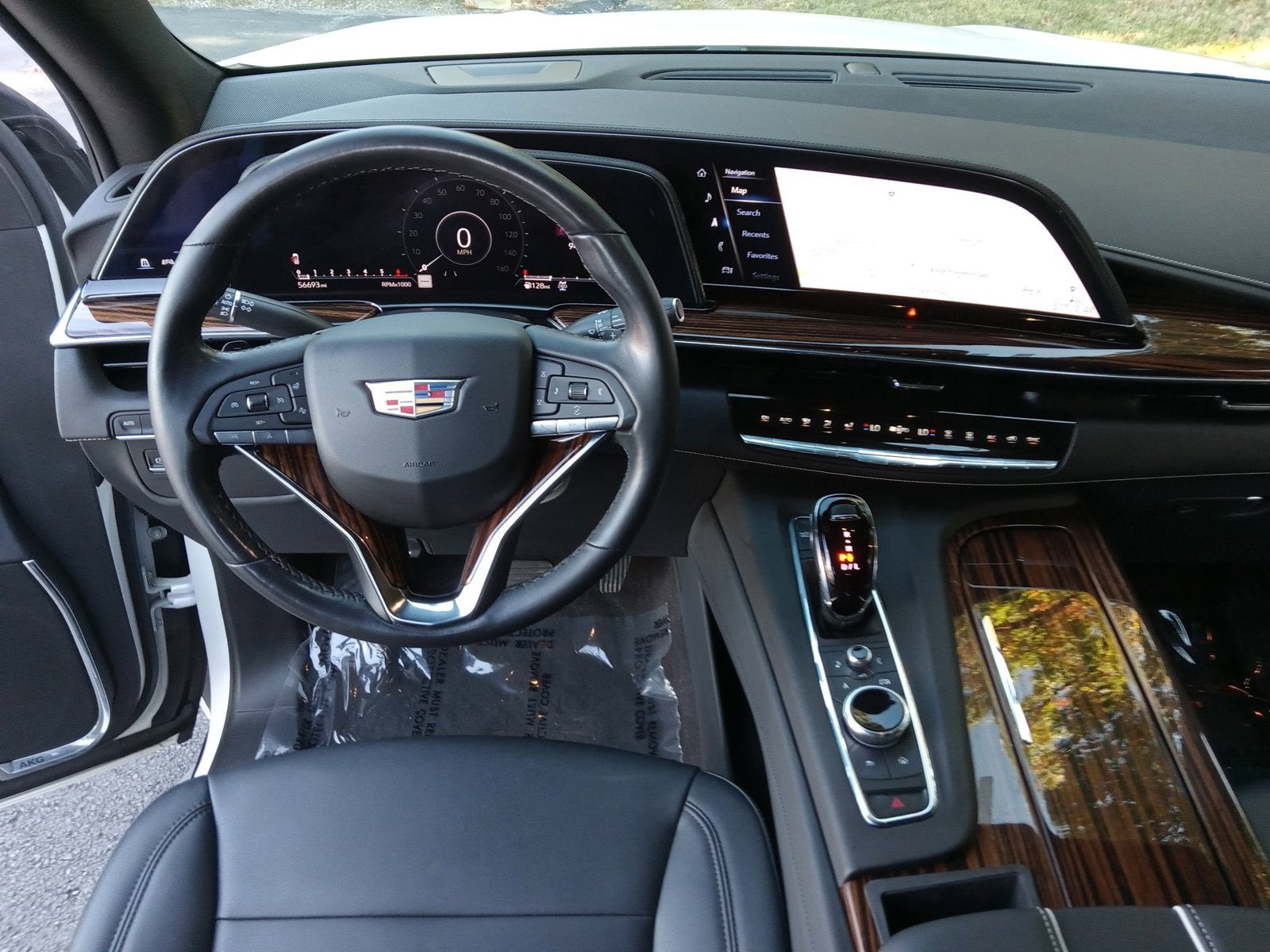 2023 Cadillac Escalade ESV 4WD Luxury