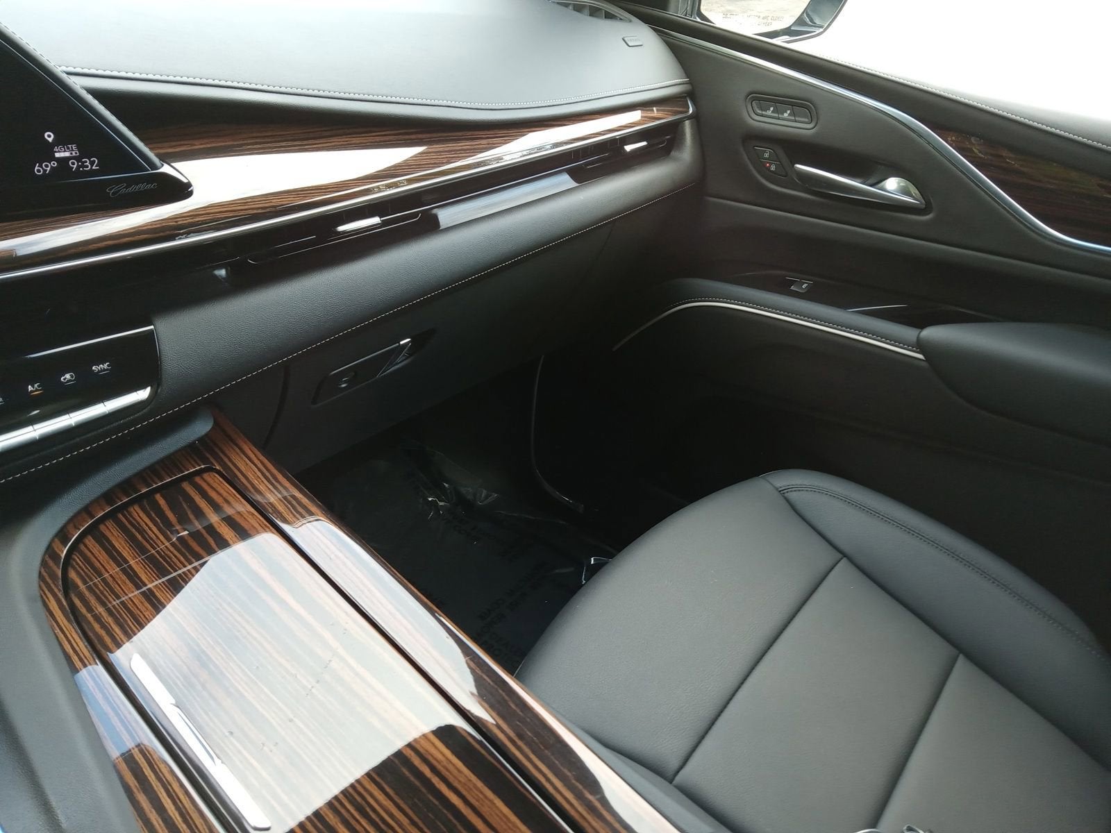 2021 Cadillac Escalade ESV Luxury