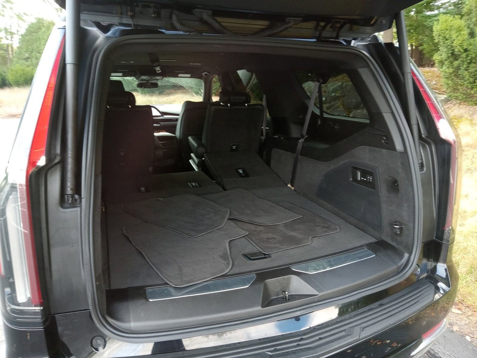 2021 Cadillac Escalade ESV Luxury