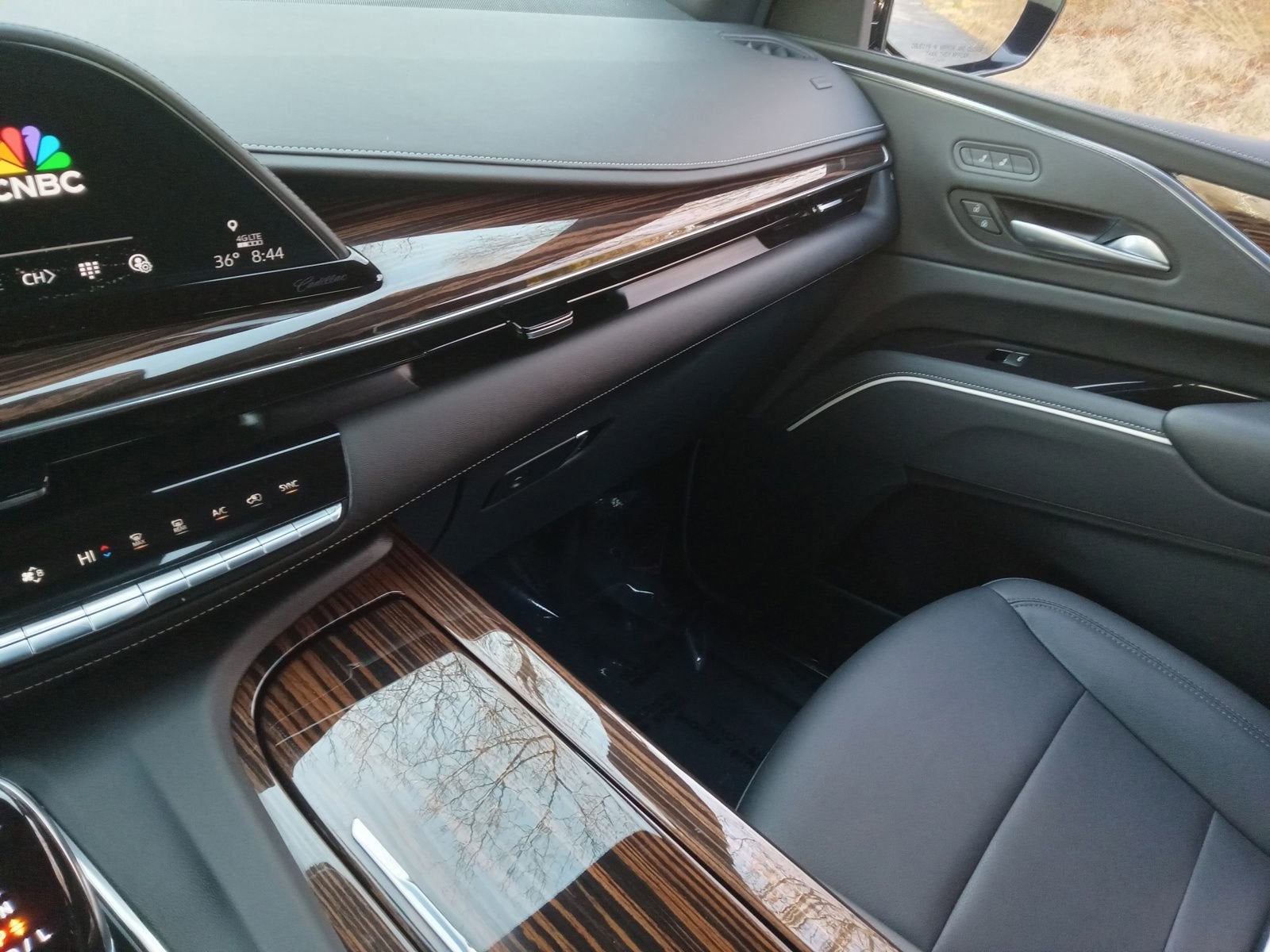 2021 Cadillac Escalade ESV Luxury