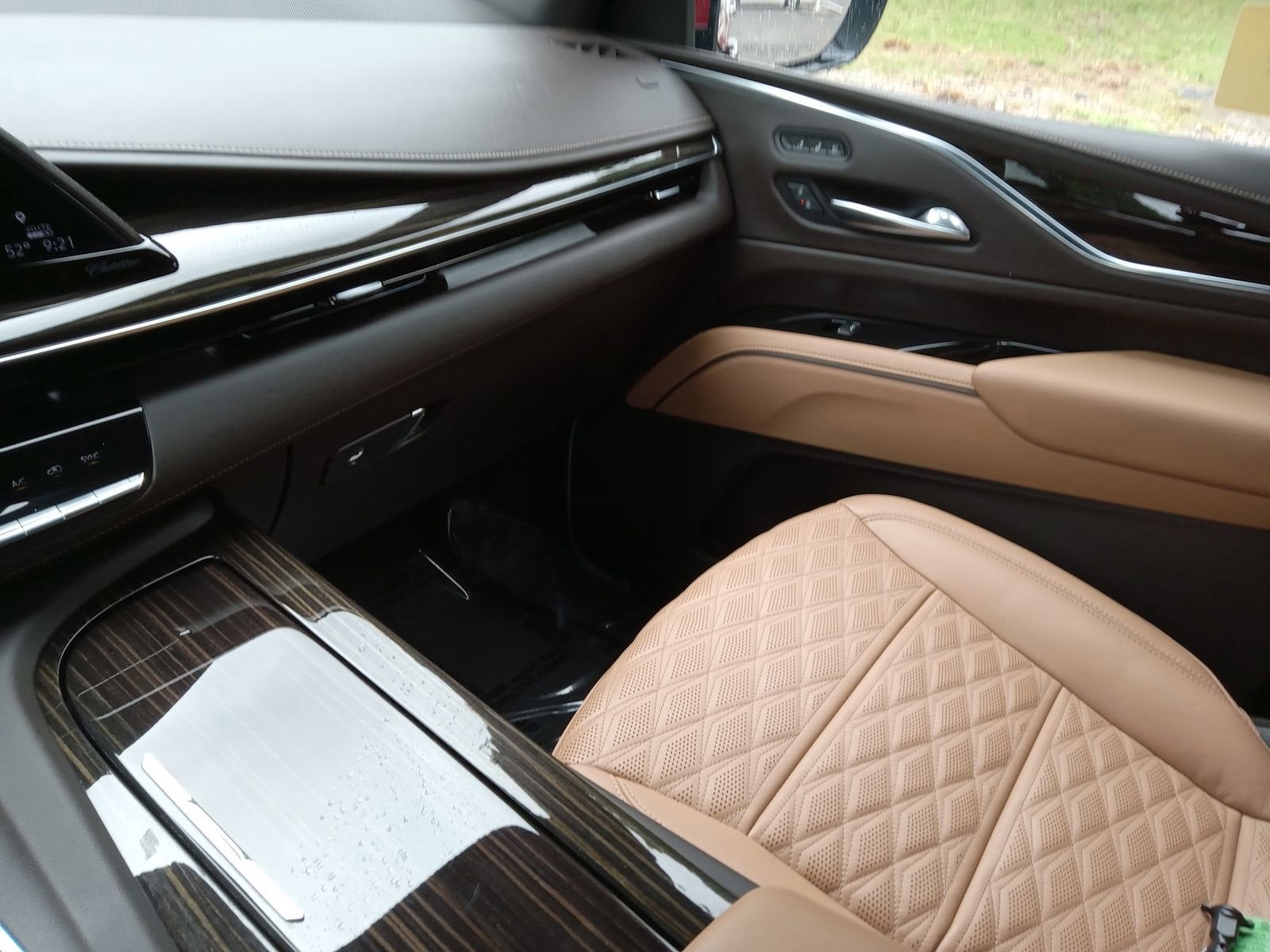 2021 Cadillac Escalade ESV Premium Luxury