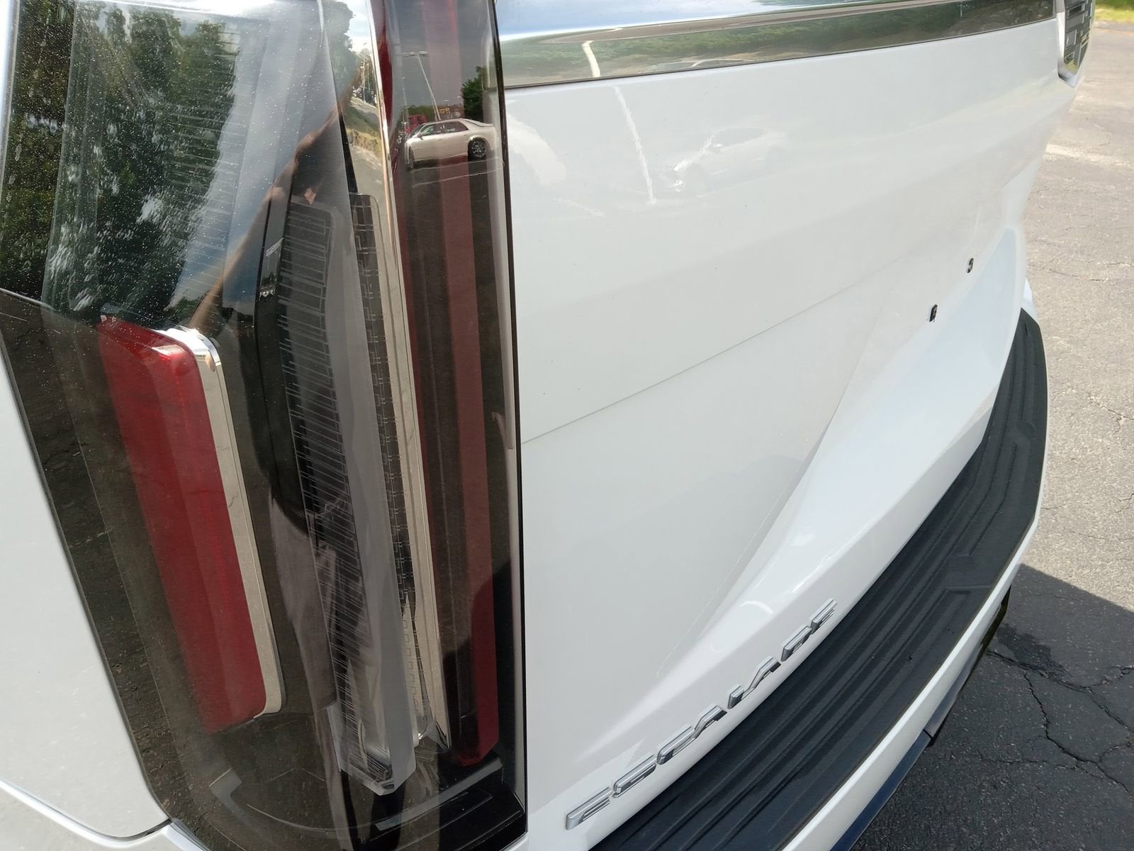 2023 Cadillac Escalade ESV Premium Luxury