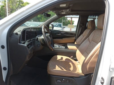 2023 Cadillac Escalade ESV Premium Luxury