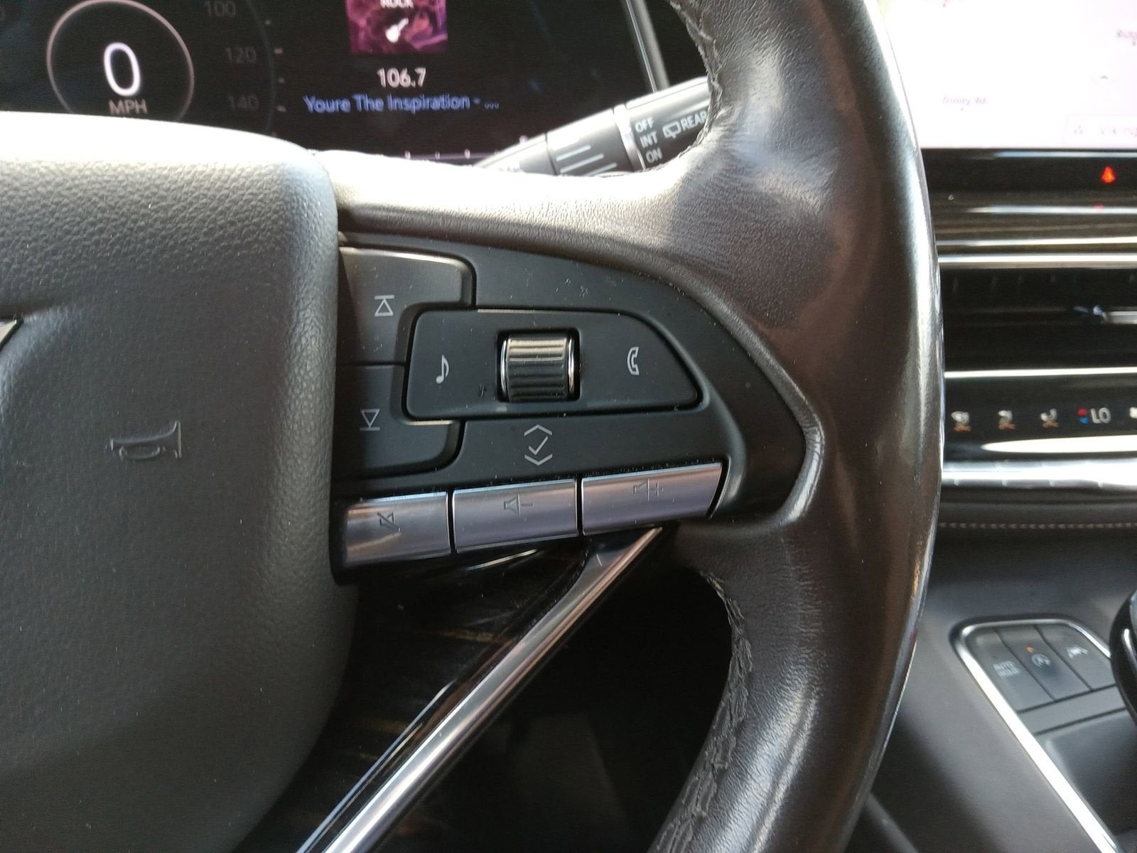 2023 Cadillac Escalade ESV Premium Luxury