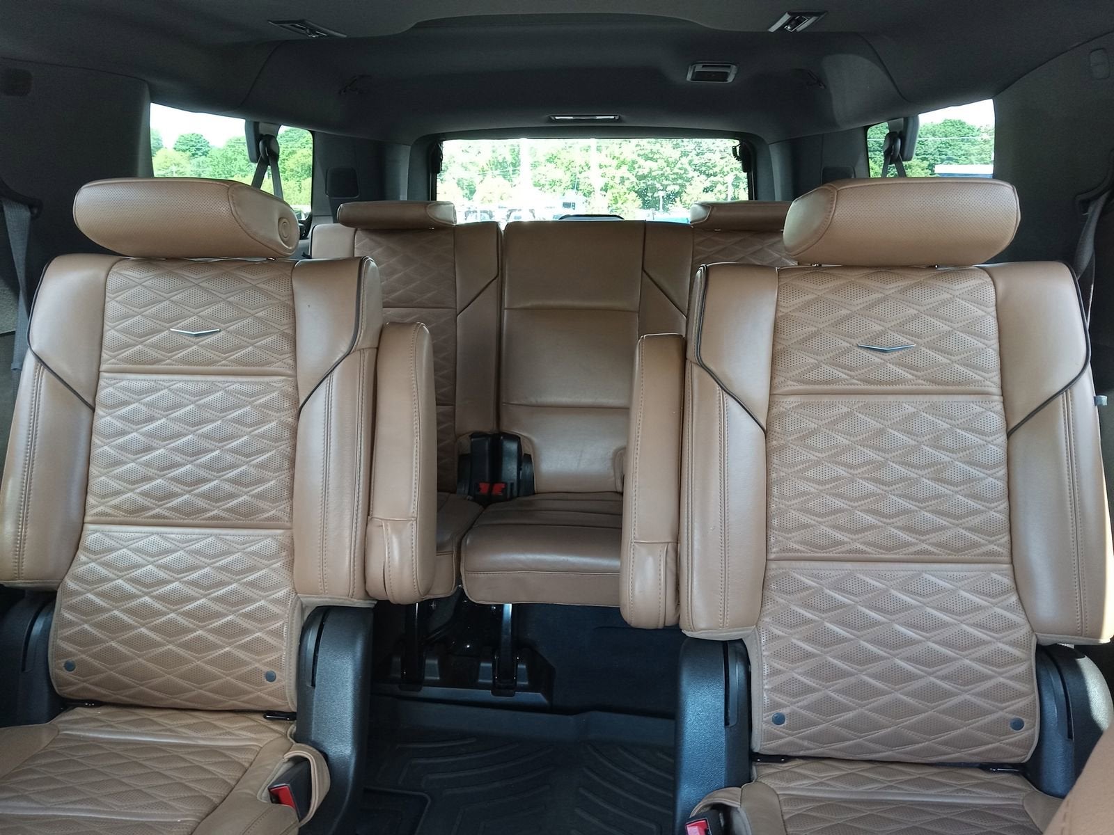 2023 Cadillac Escalade ESV Premium Luxury