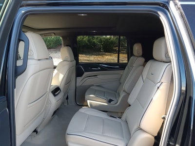 2024 Cadillac Escalade ESV Premium Luxury