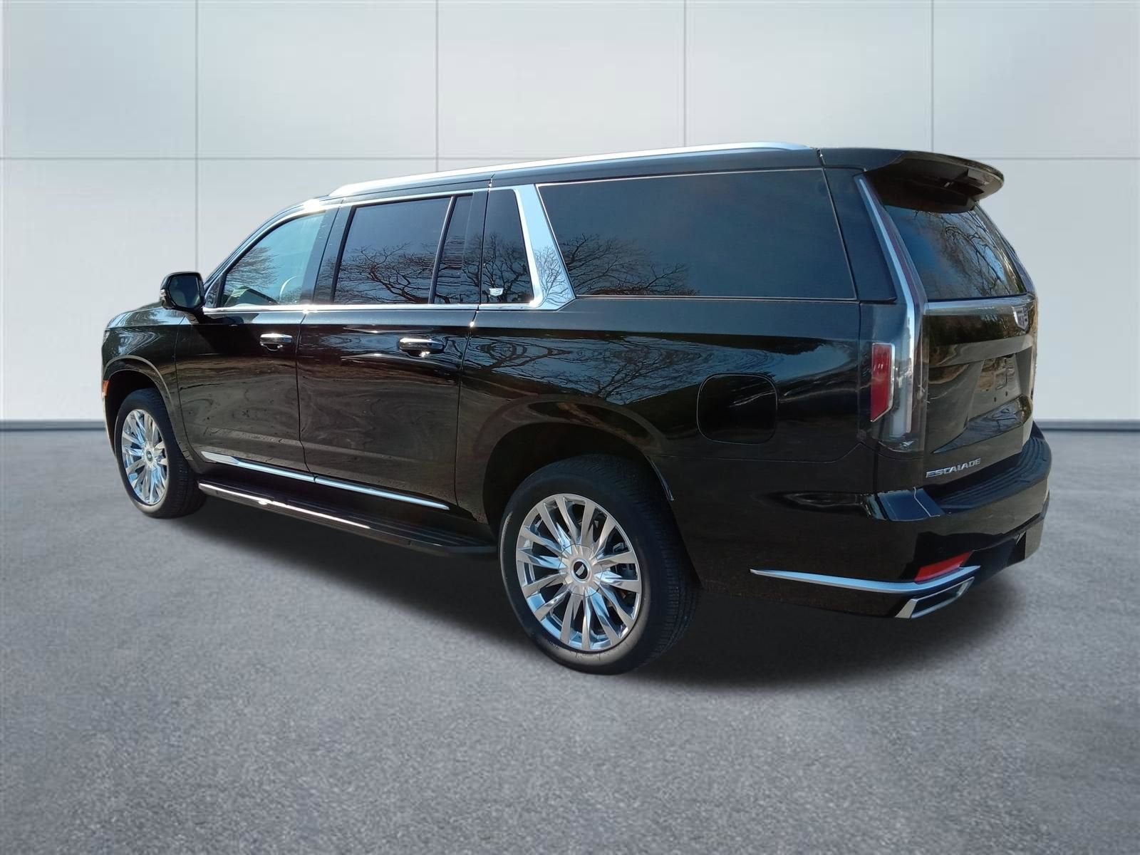 2024 Cadillac Escalade ESV Premium Luxury