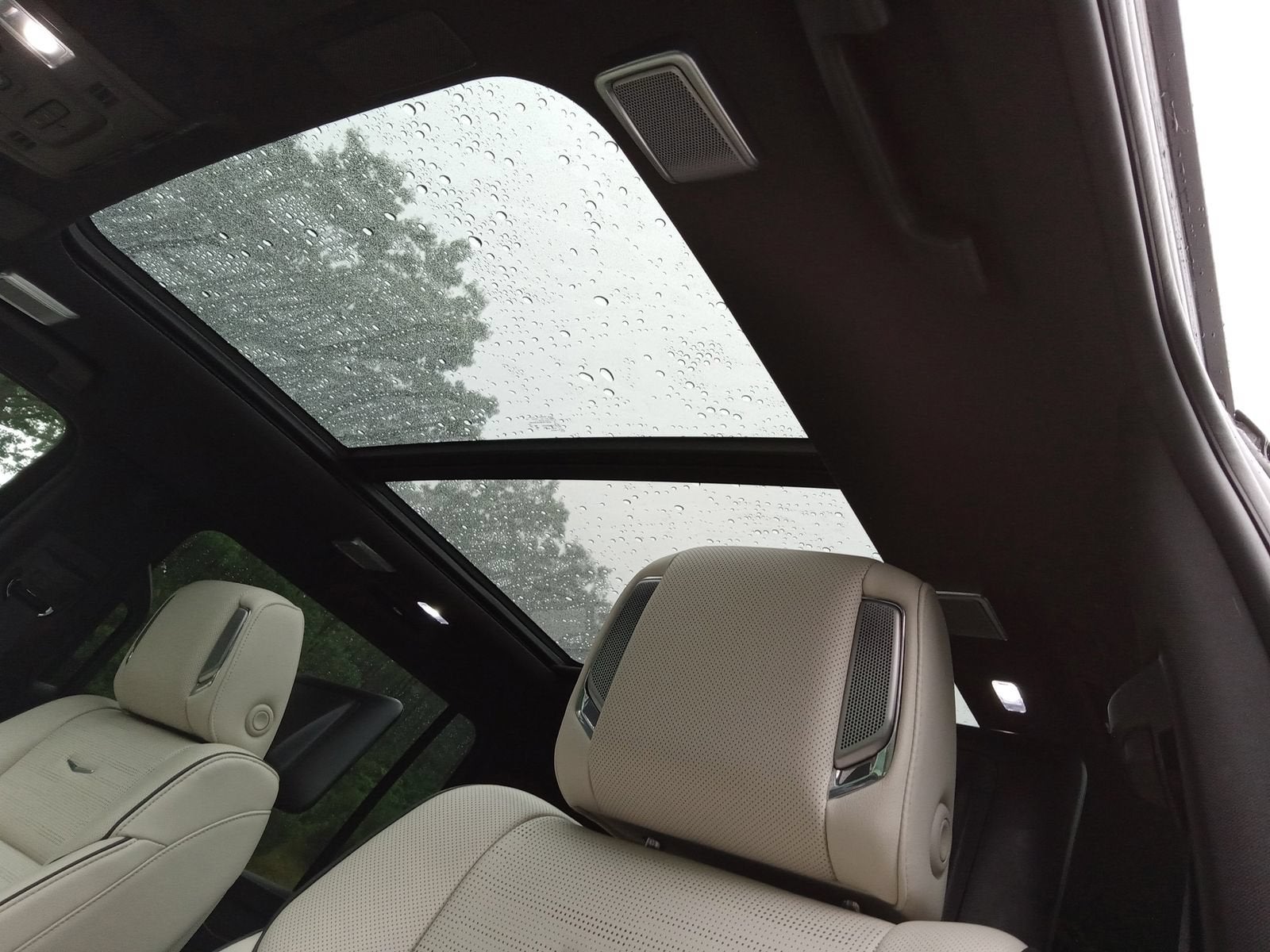 2024 Cadillac Escalade ESV Sport