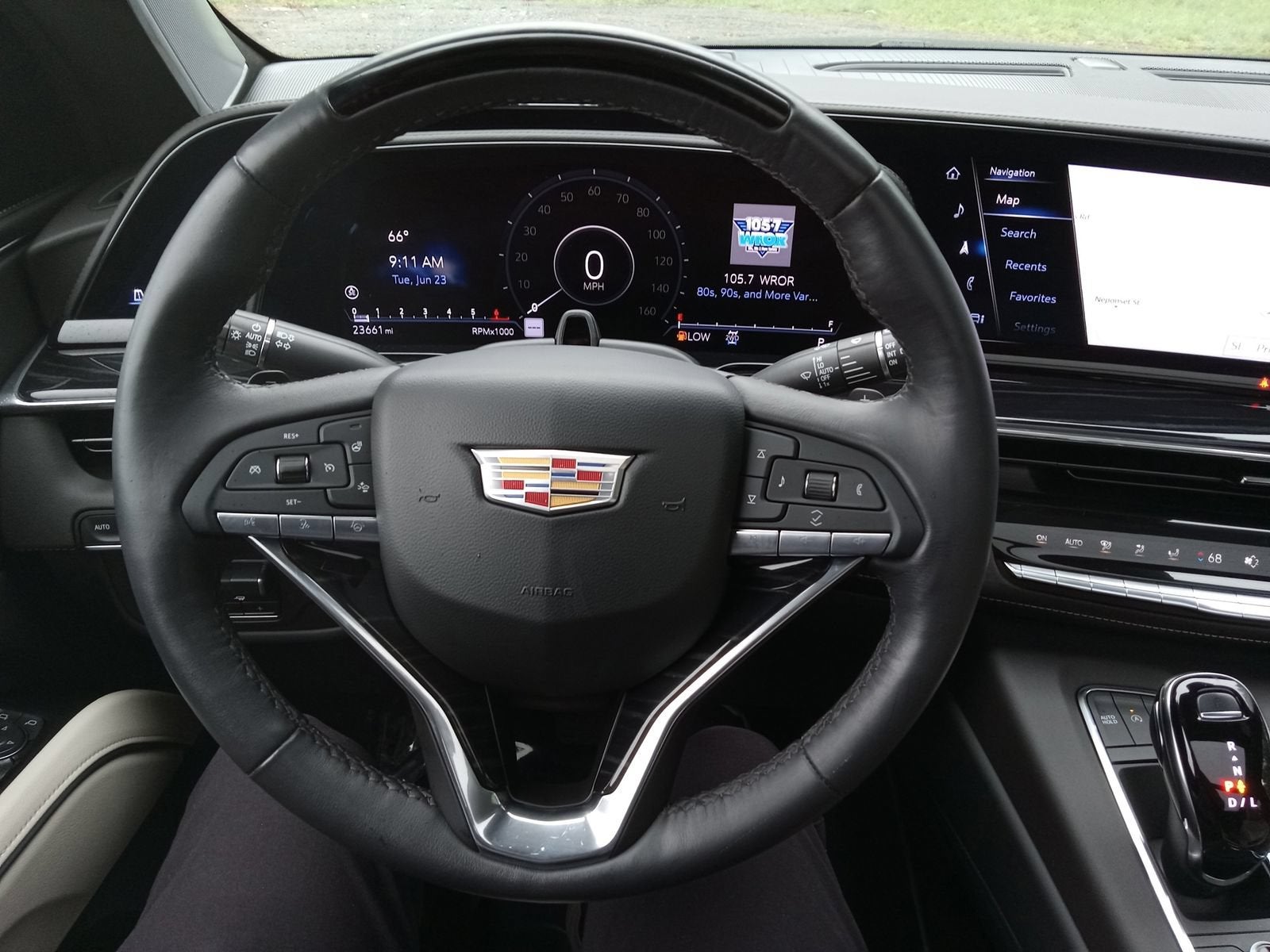2024 Cadillac Escalade ESV Sport