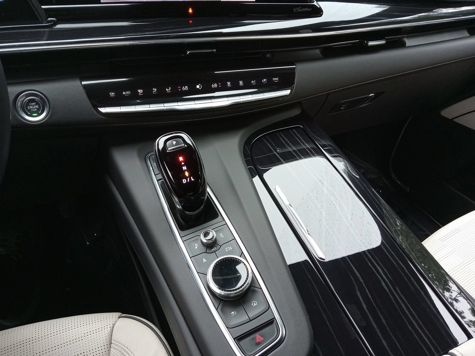 2024 Cadillac Escalade ESV Sport