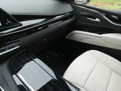 2024 Cadillac Escalade ESV Sport
