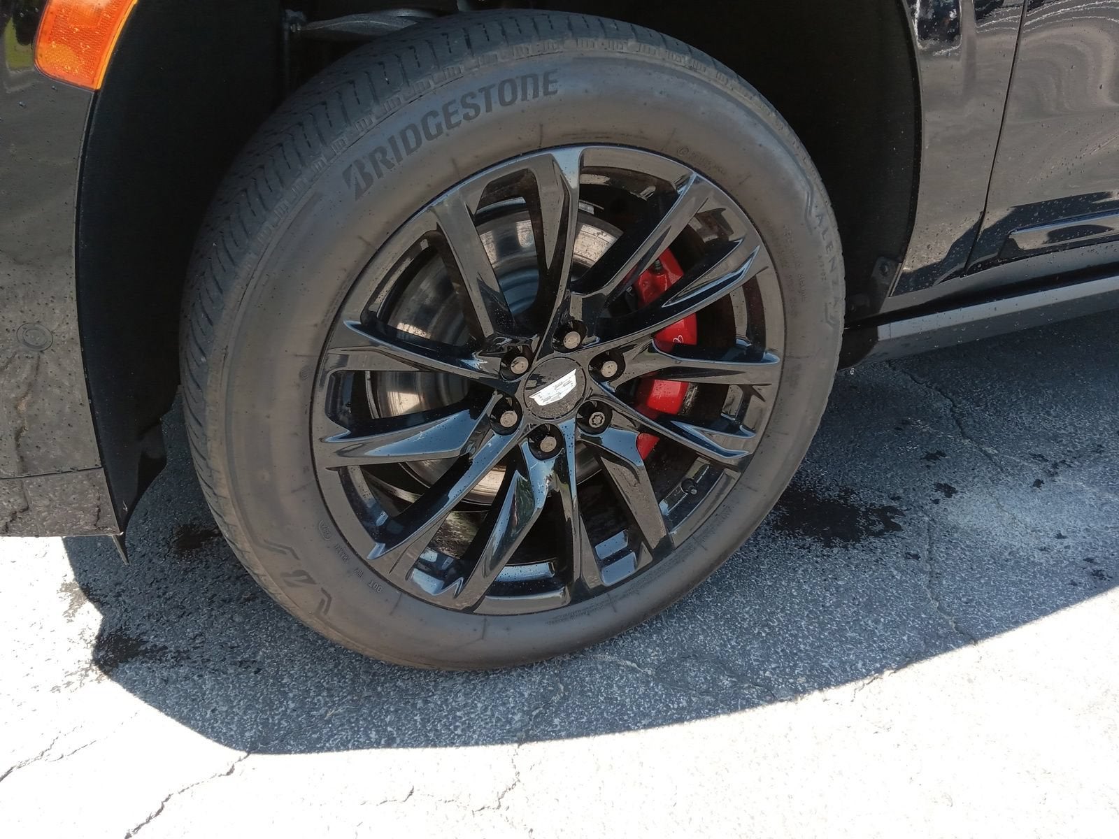2024 Cadillac Escalade ESV Sport