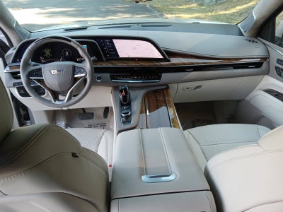 2024 Cadillac Escalade ESV Sport Platinum