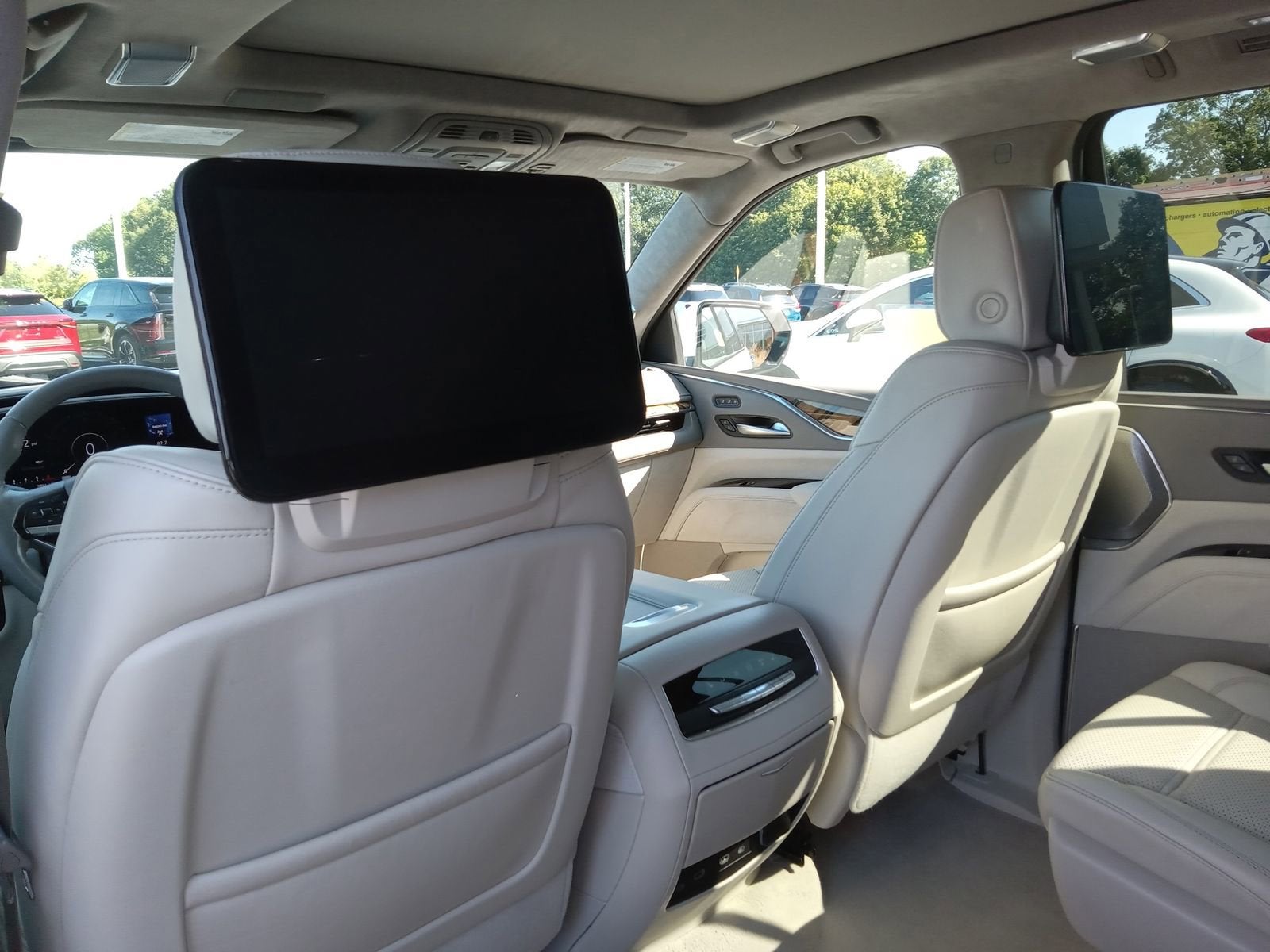 2022 Cadillac Escalade ESV Sport Platinum