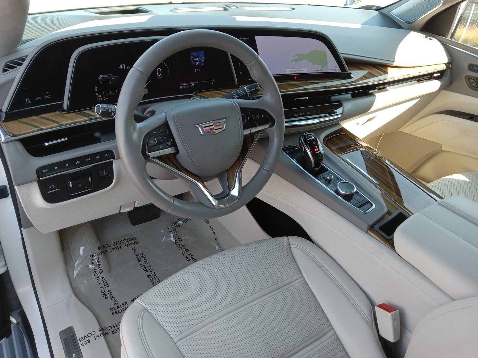 2022 Cadillac Escalade ESV Sport Platinum