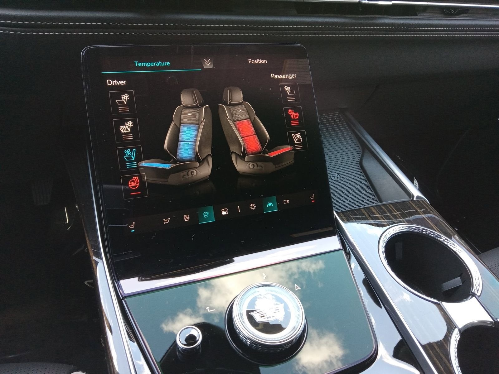 2025 Cadillac Escalade Premium Luxury