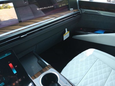 2026 Cadillac Escalade Platinum Sport