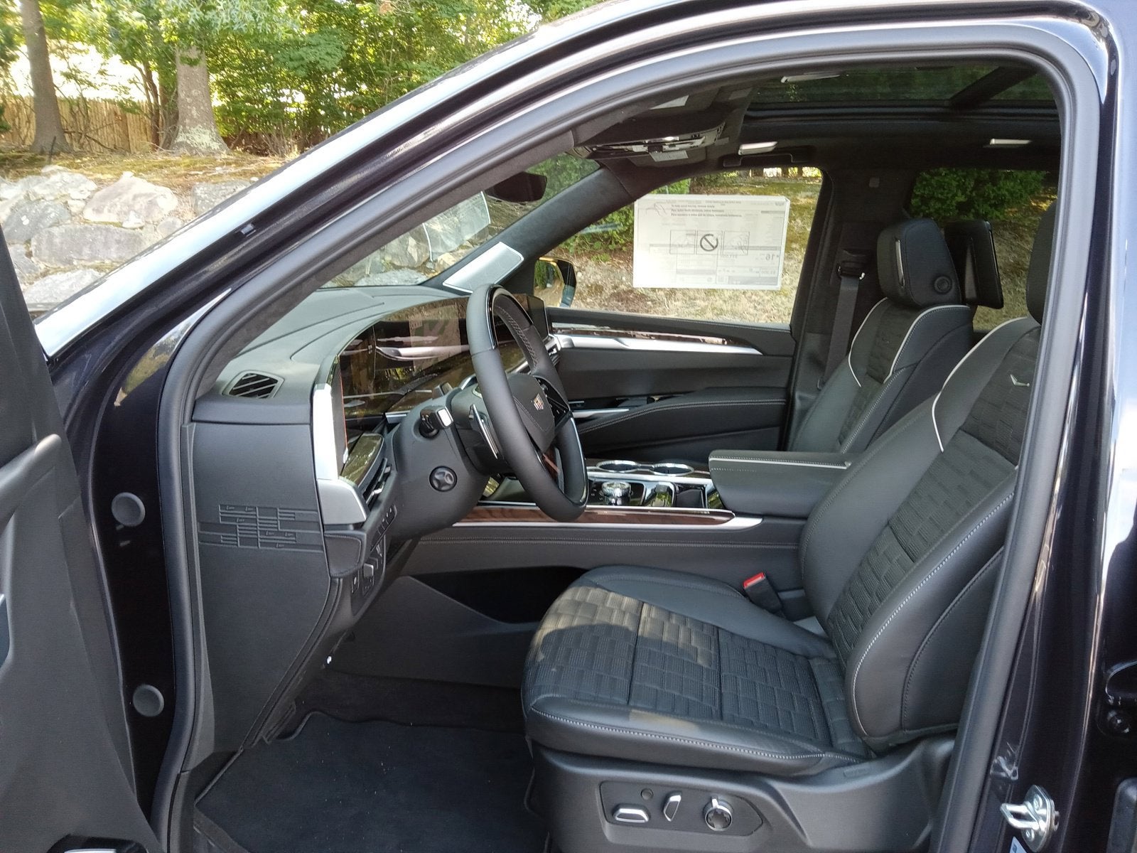2026 Cadillac Escalade Platinum Sport
