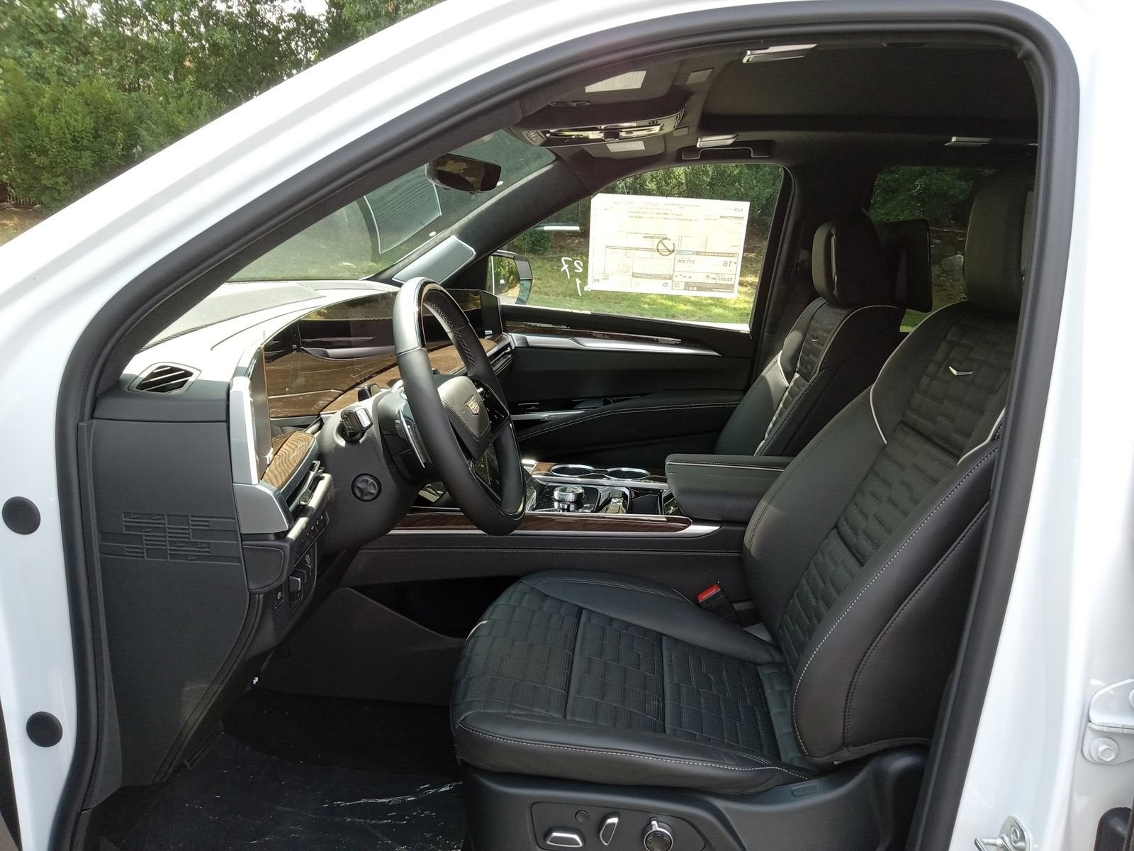 2026 Cadillac Escalade Platinum Sport