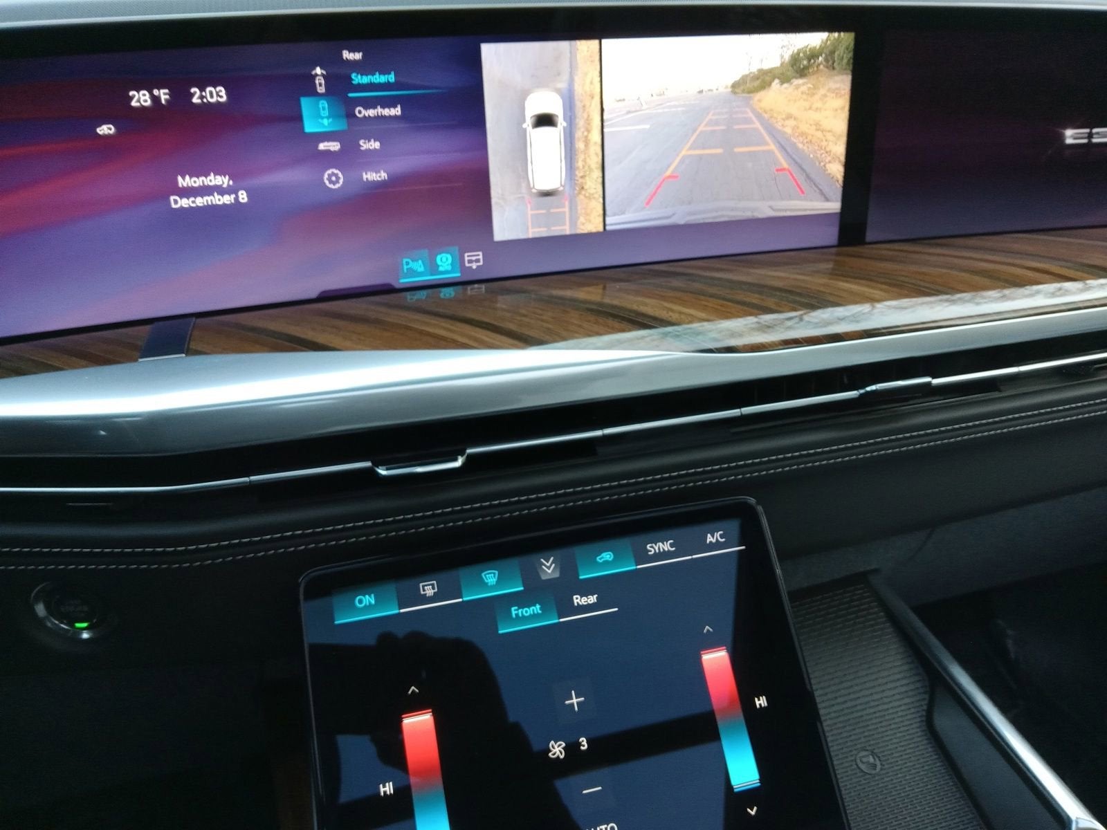 2026 Cadillac Escalade Platinum Sport