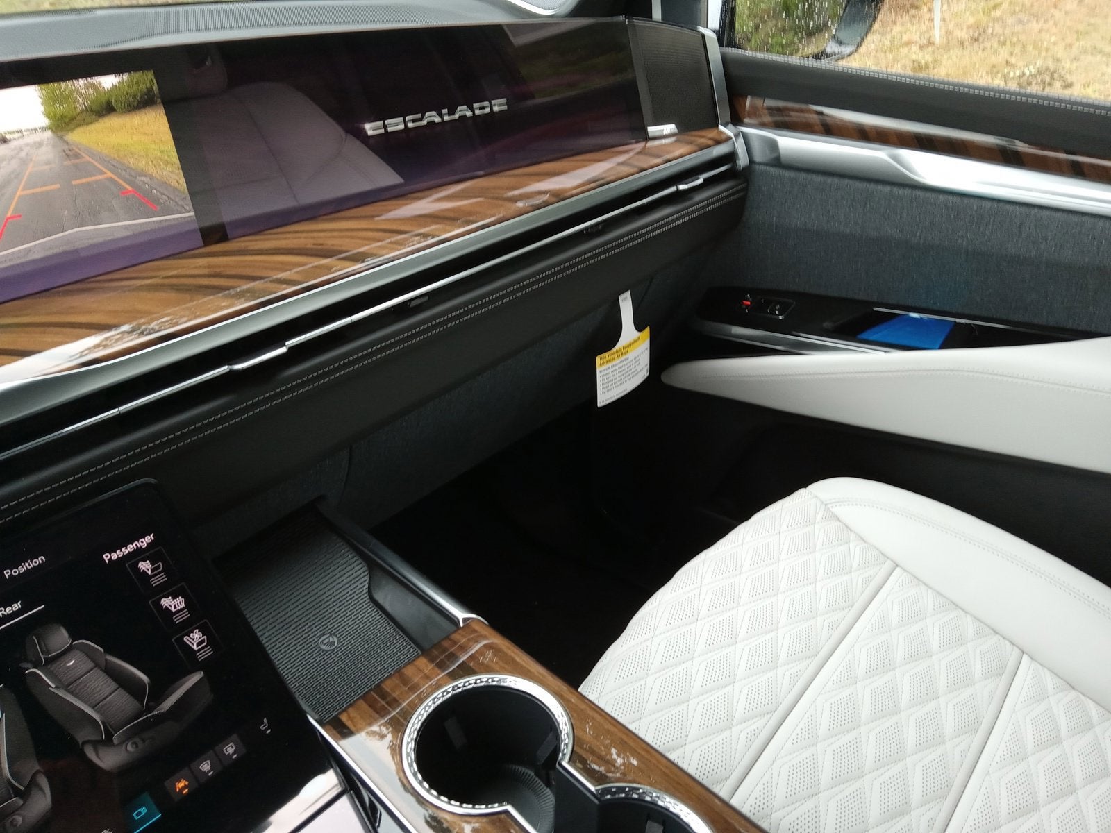 2026 Cadillac Escalade Platinum Sport
