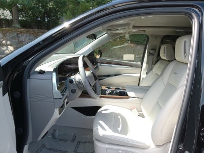 2026 Cadillac Escalade Platinum Sport