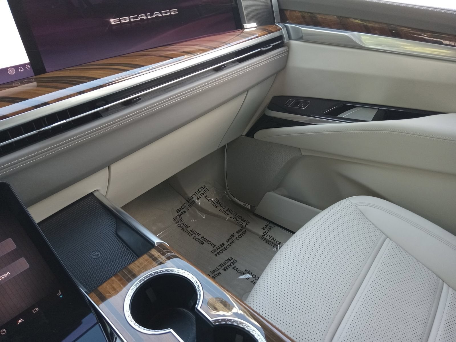 2026 Cadillac Escalade Platinum Sport