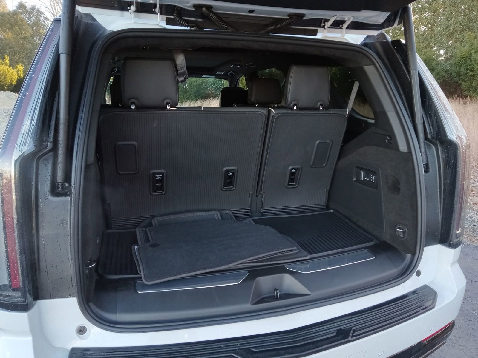 2026 Cadillac Escalade Platinum Sport