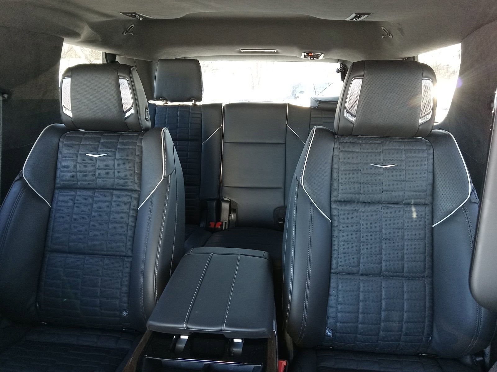 2025 Cadillac Escalade Sport Platinum