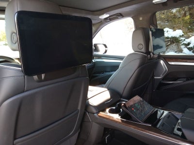 2025 Cadillac Escalade Sport Platinum