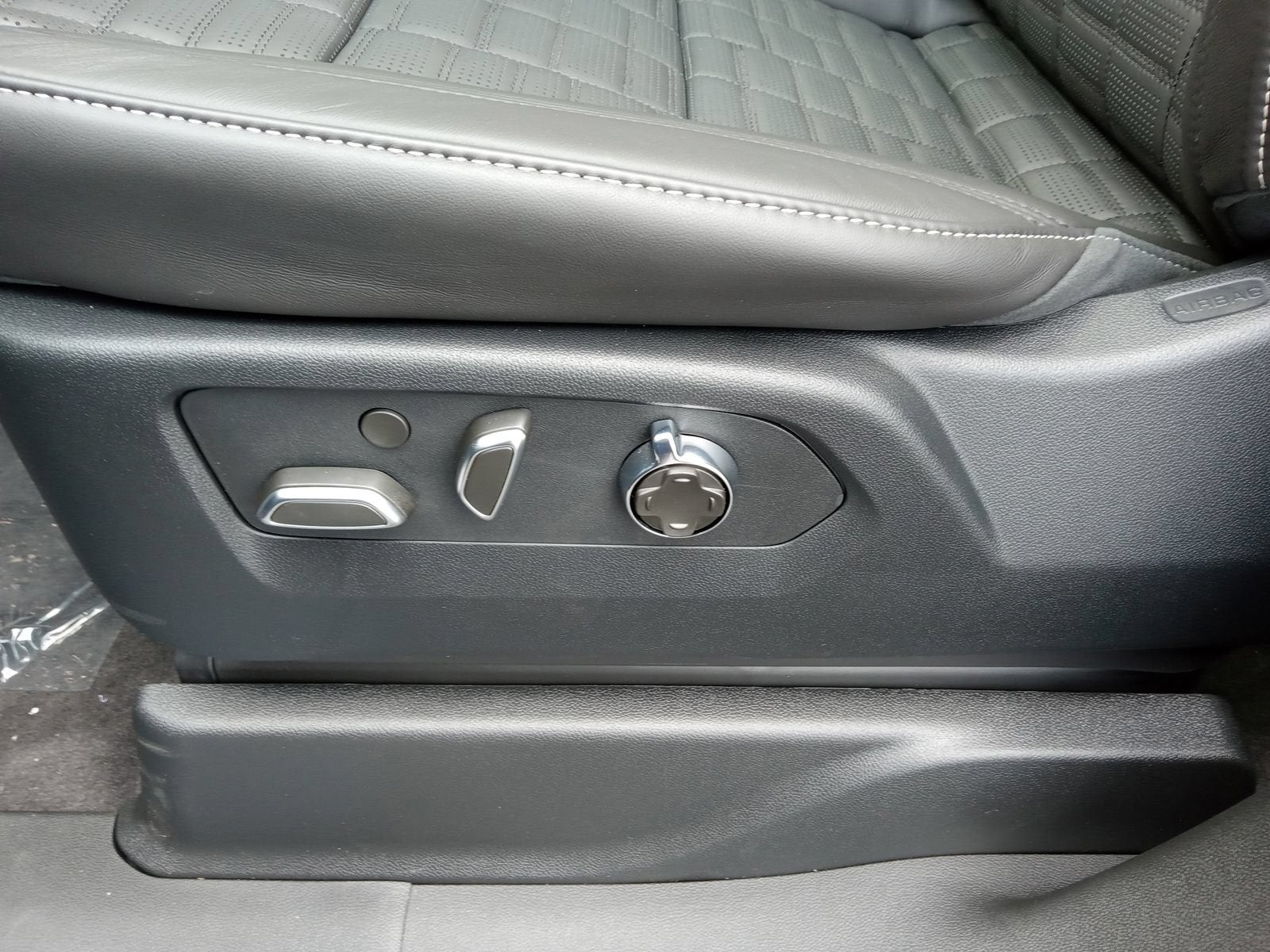 2026 Cadillac Escalade ESV Platinum Luxury