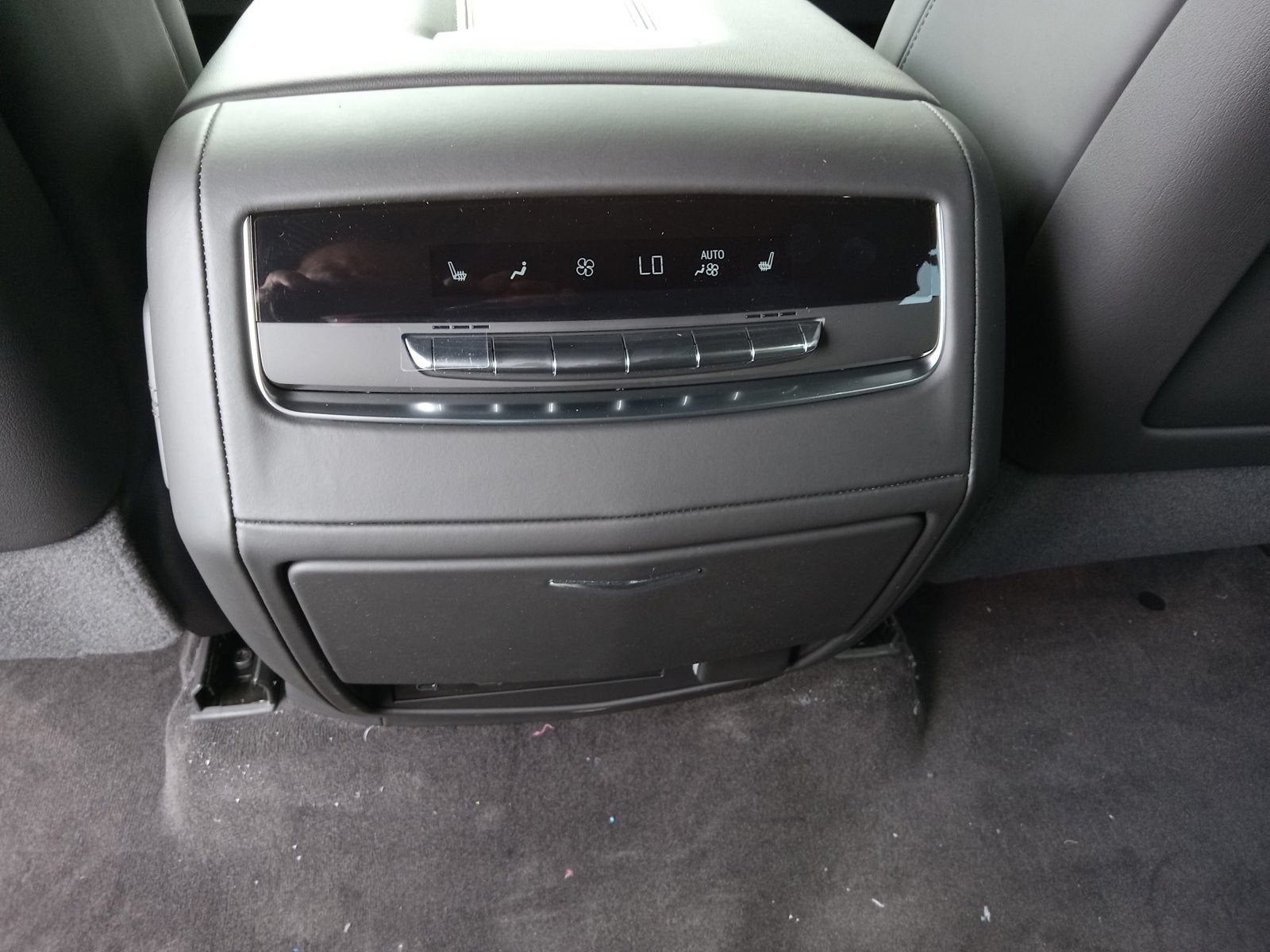 2026 Cadillac Escalade ESV Platinum Luxury