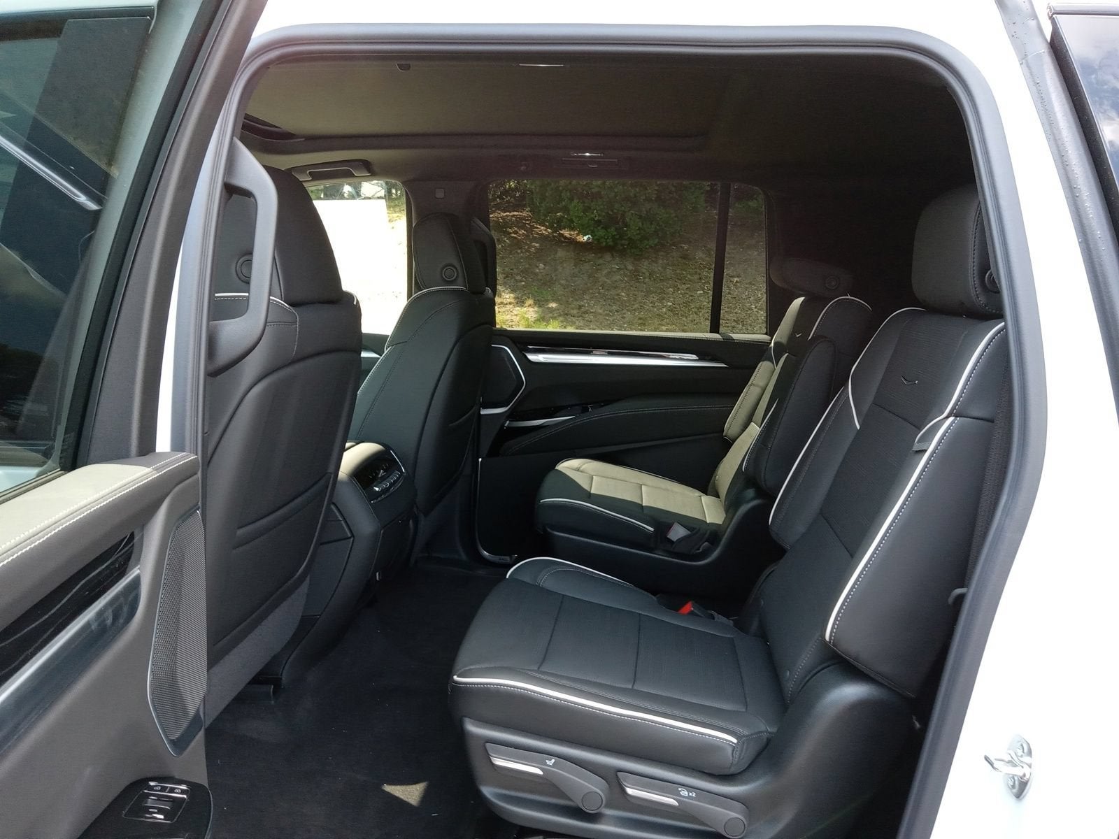 2026 Cadillac Escalade ESV Sport