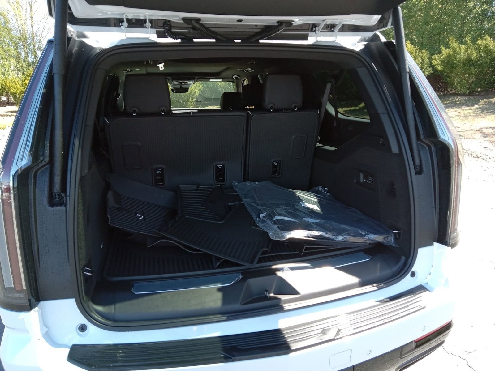 2026 Cadillac Escalade ESV Sport