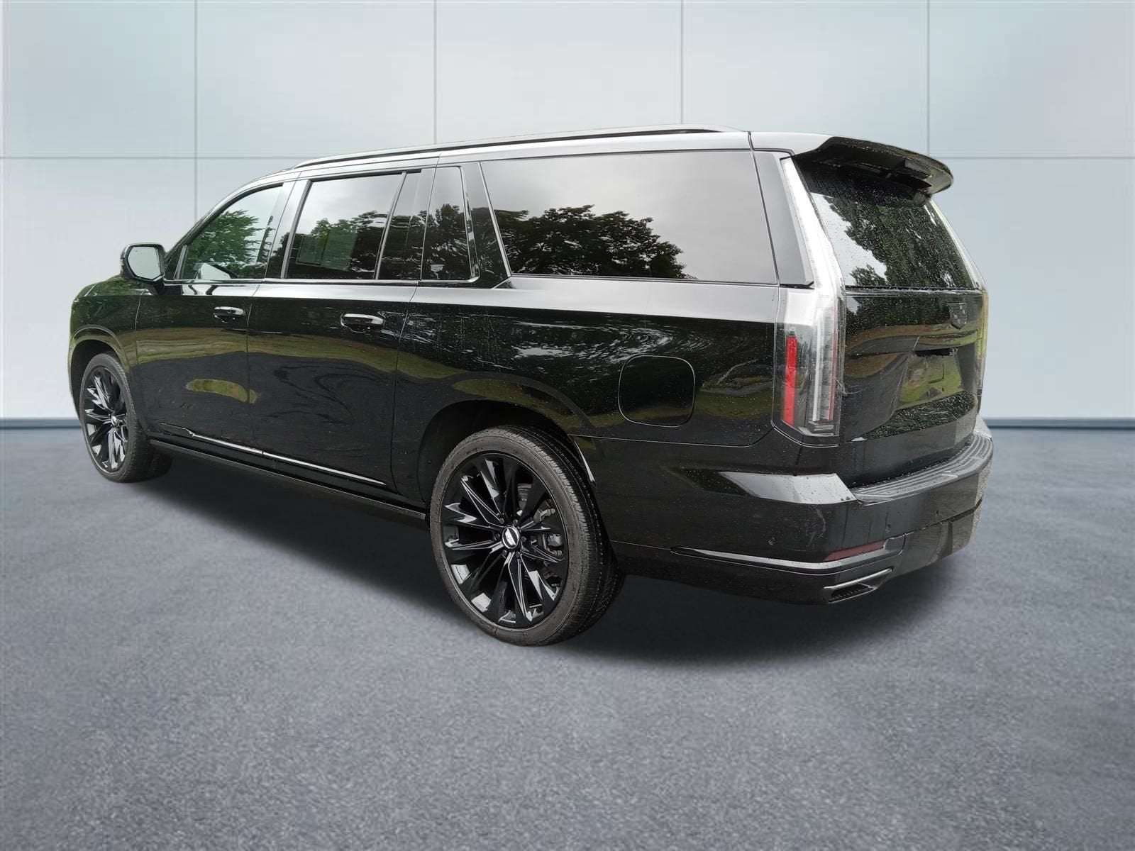 2026 Cadillac Escalade ESV Sport
