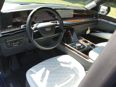 2026 Cadillac Escalade ESV Platinum Sport