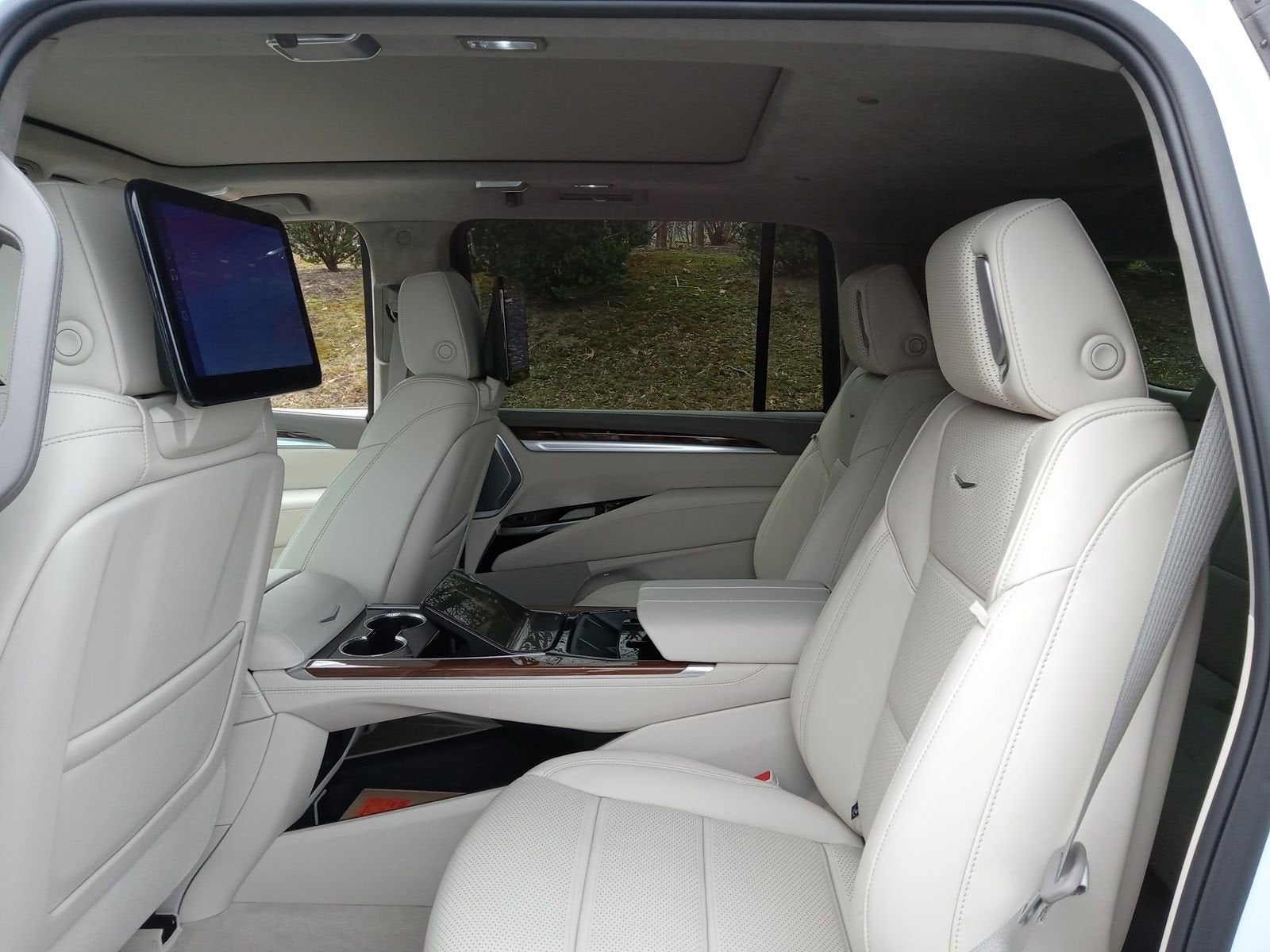 2026 Cadillac Escalade ESV Platinum Sport