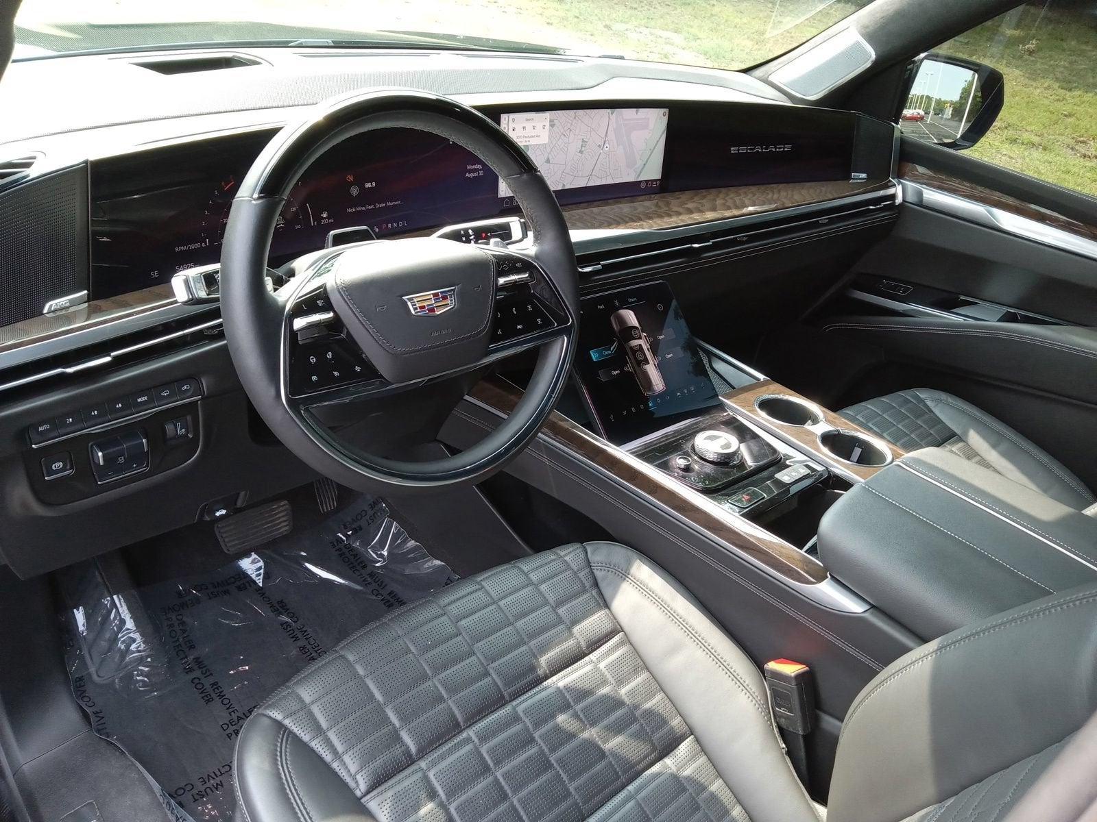 2025 Cadillac Escalade ESV Sport Platinum