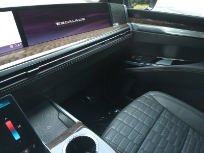 2025 Cadillac Escalade ESV Sport Platinum