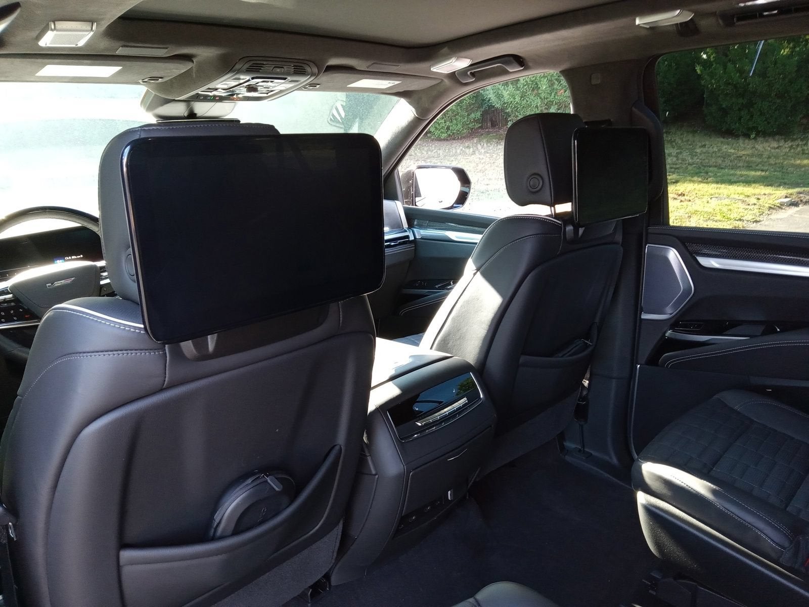 2026 Cadillac Escalade ESV V-Series
