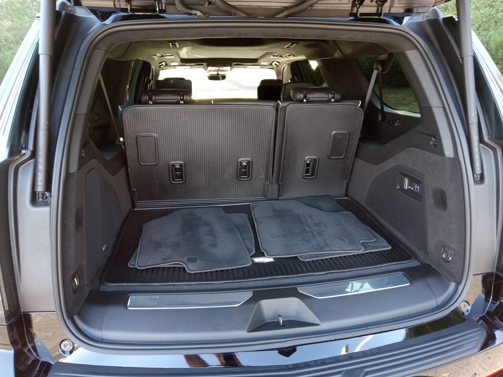 2026 Cadillac Escalade ESV V-Series