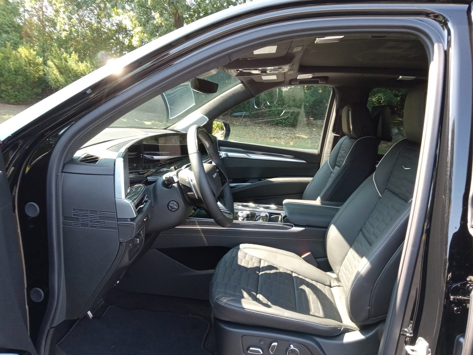 2026 Cadillac Escalade ESV V-Series