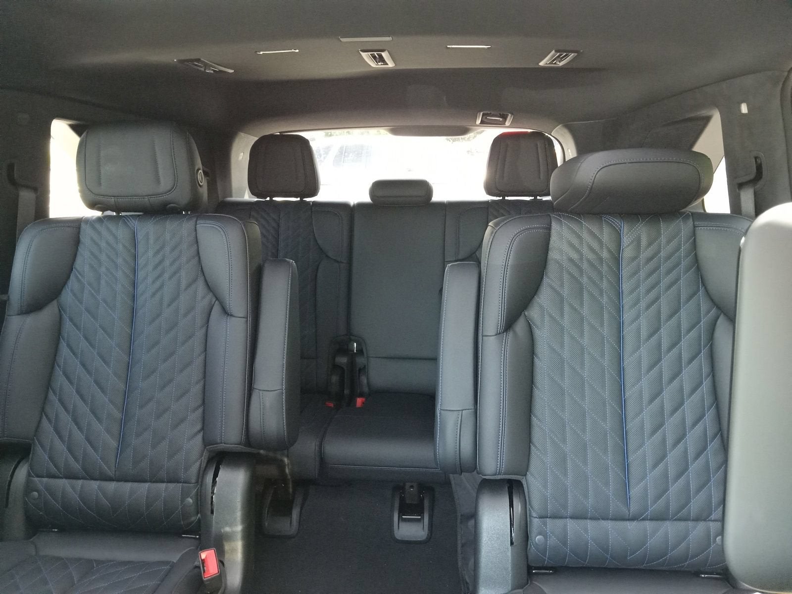 2025 Cadillac ESCALADE IQ Luxury 1