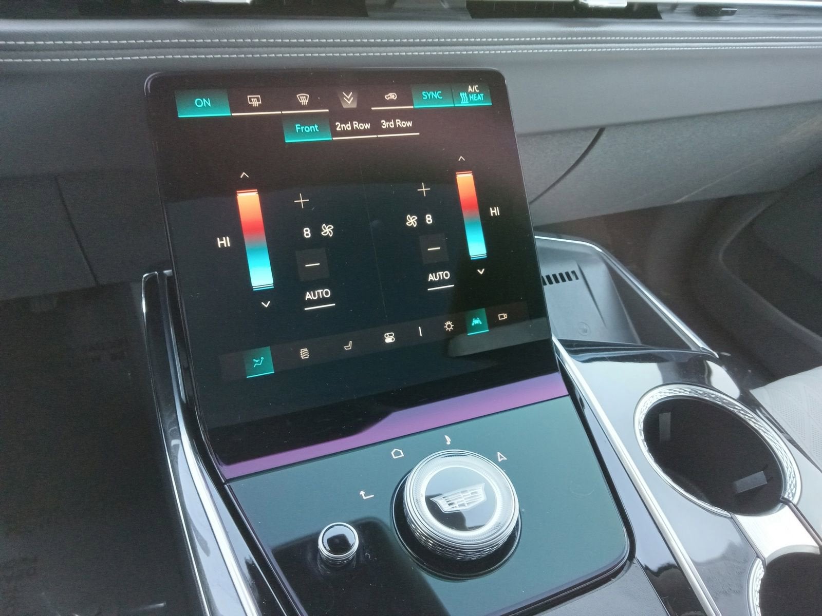 2025 Cadillac ESCALADE IQ Sport 1