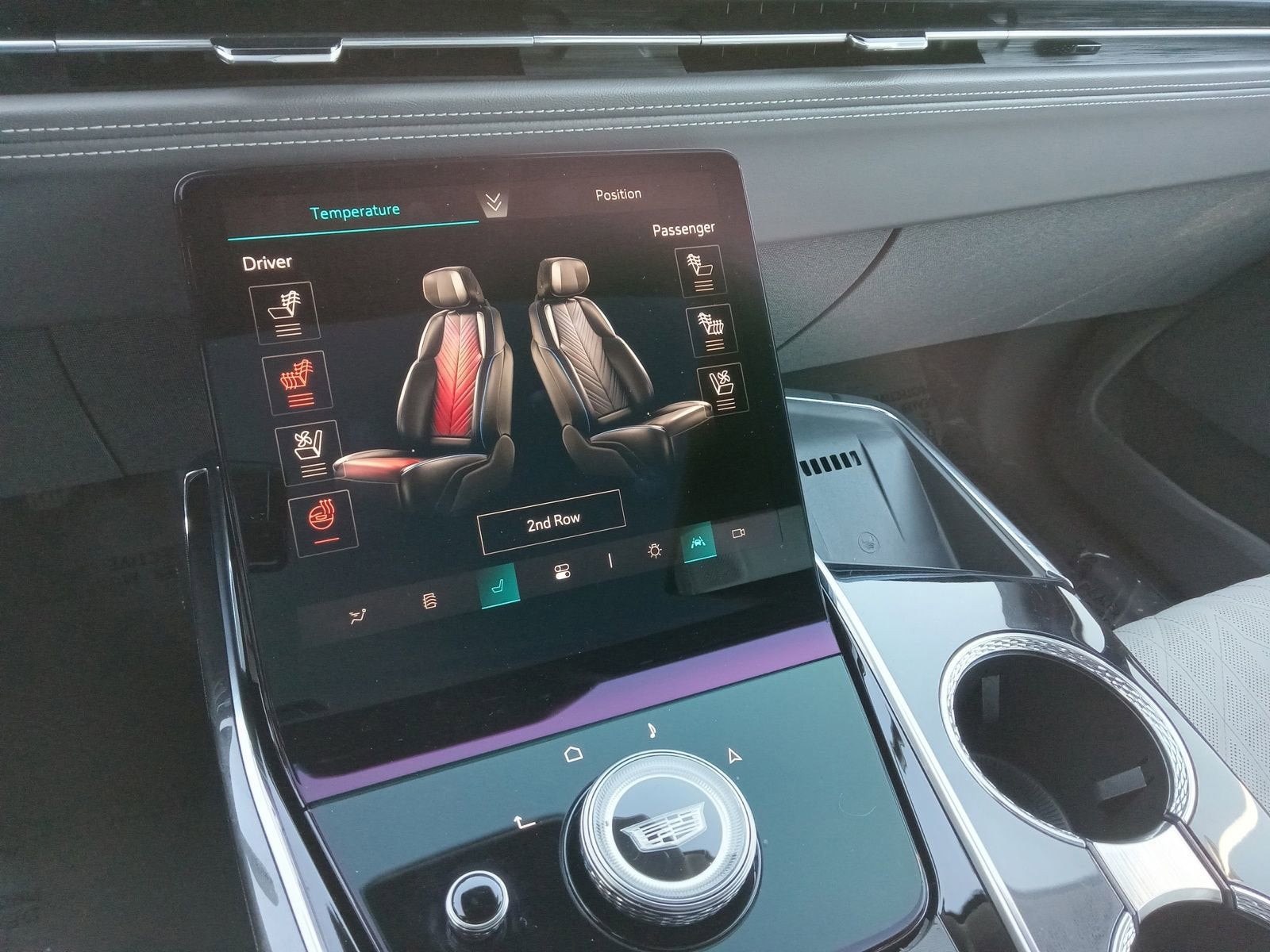 2025 Cadillac ESCALADE IQ Sport 1