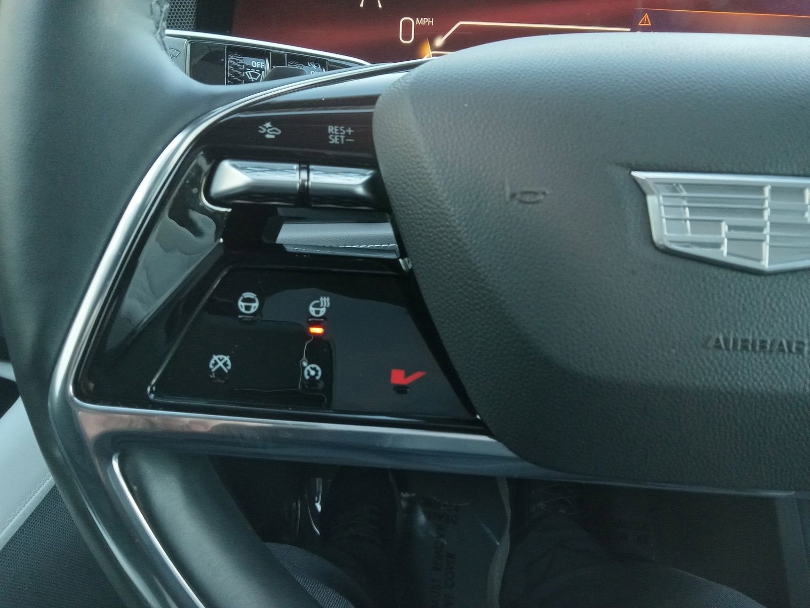 2025 Cadillac ESCALADE IQ Sport 1